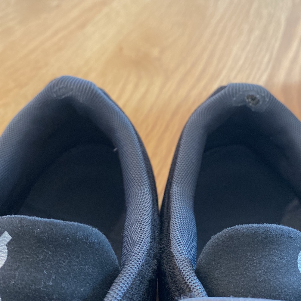 On Running Women's Black and White Cloudflow Athletic Shoes - Picture 7 of 10